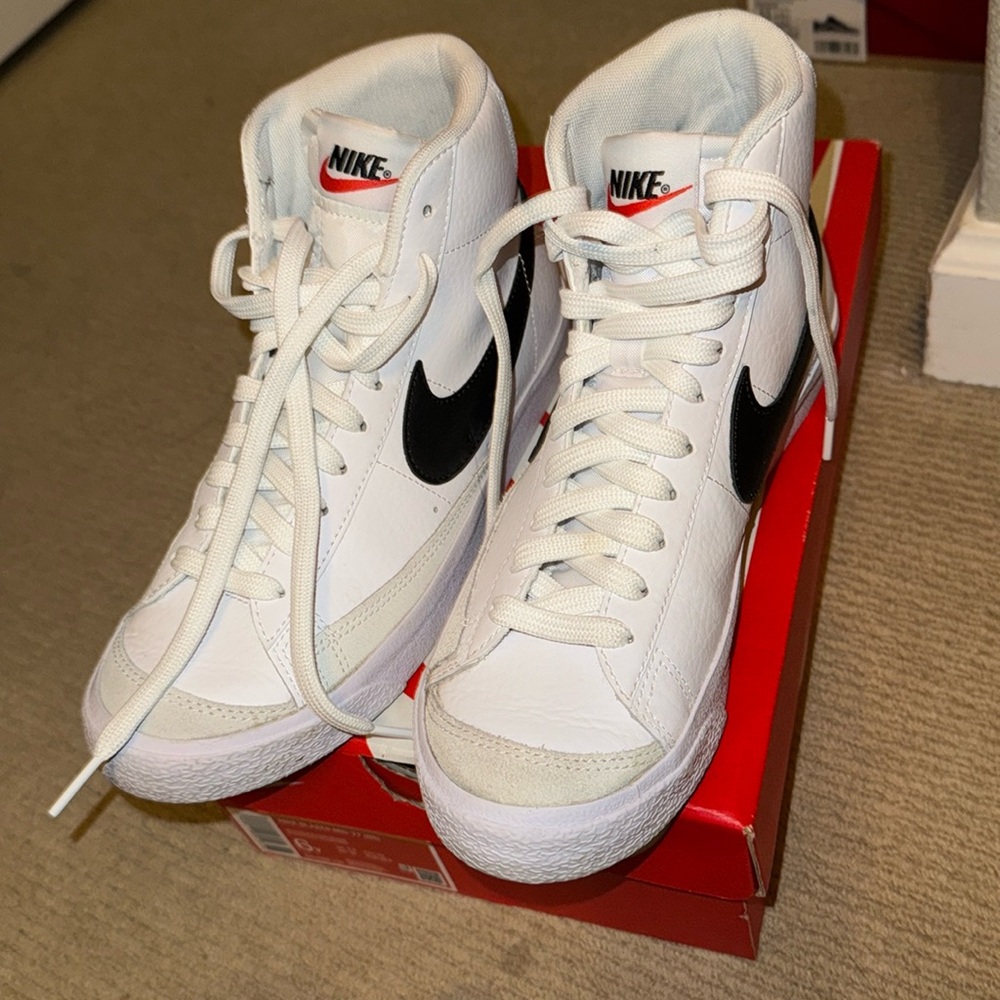 Nike Blazer Mid ‘77 (GS)